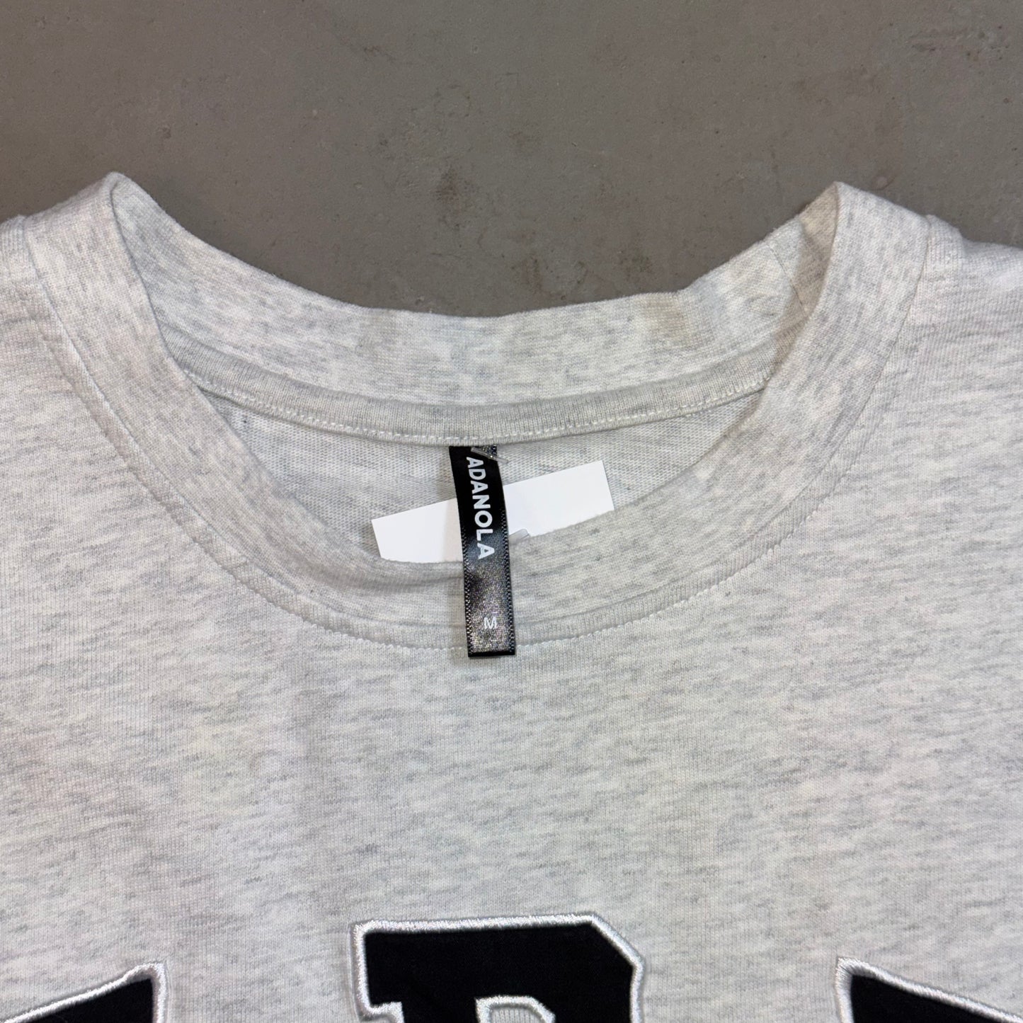 Adanola Spellout Tee - M