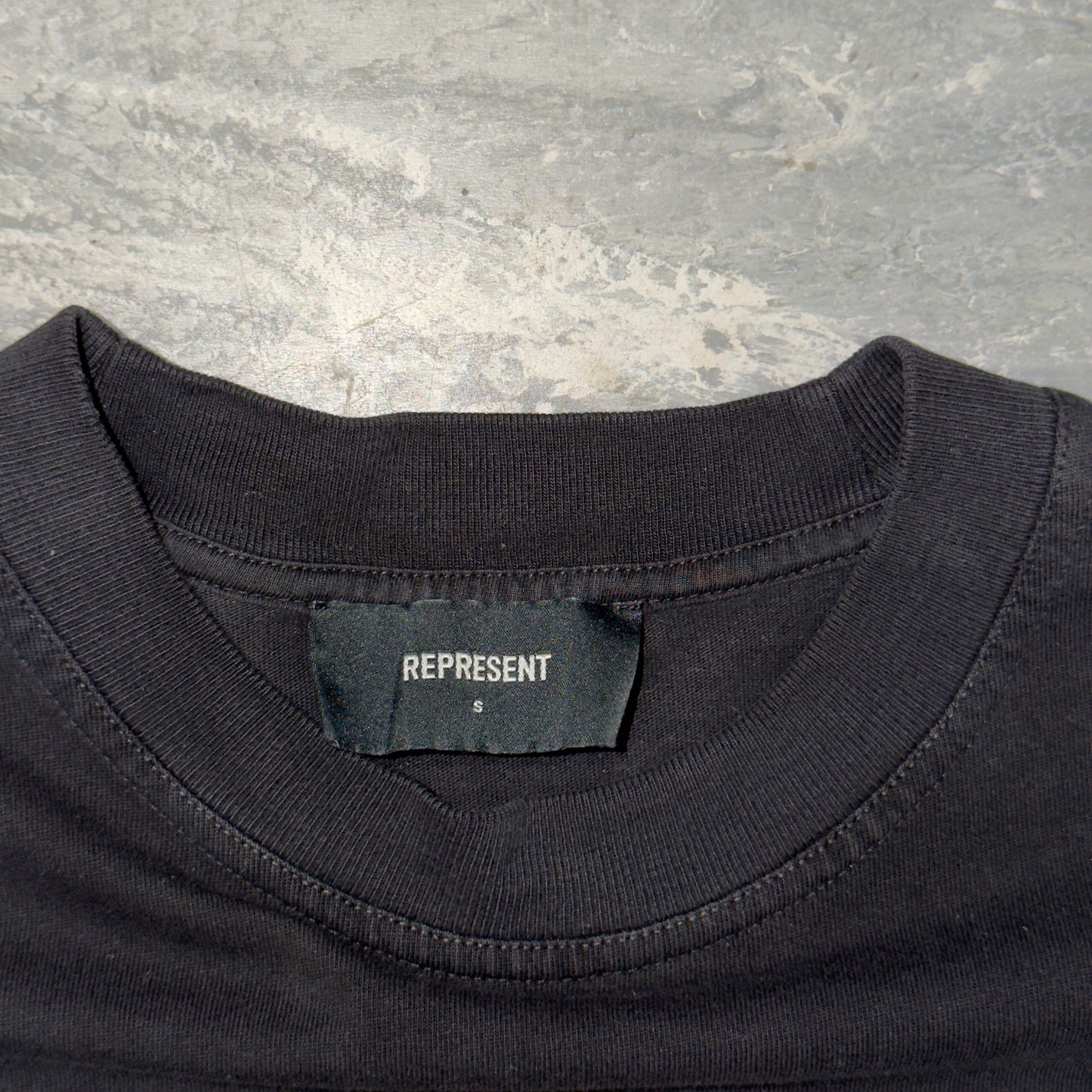 Represent Owners Club Tee - S