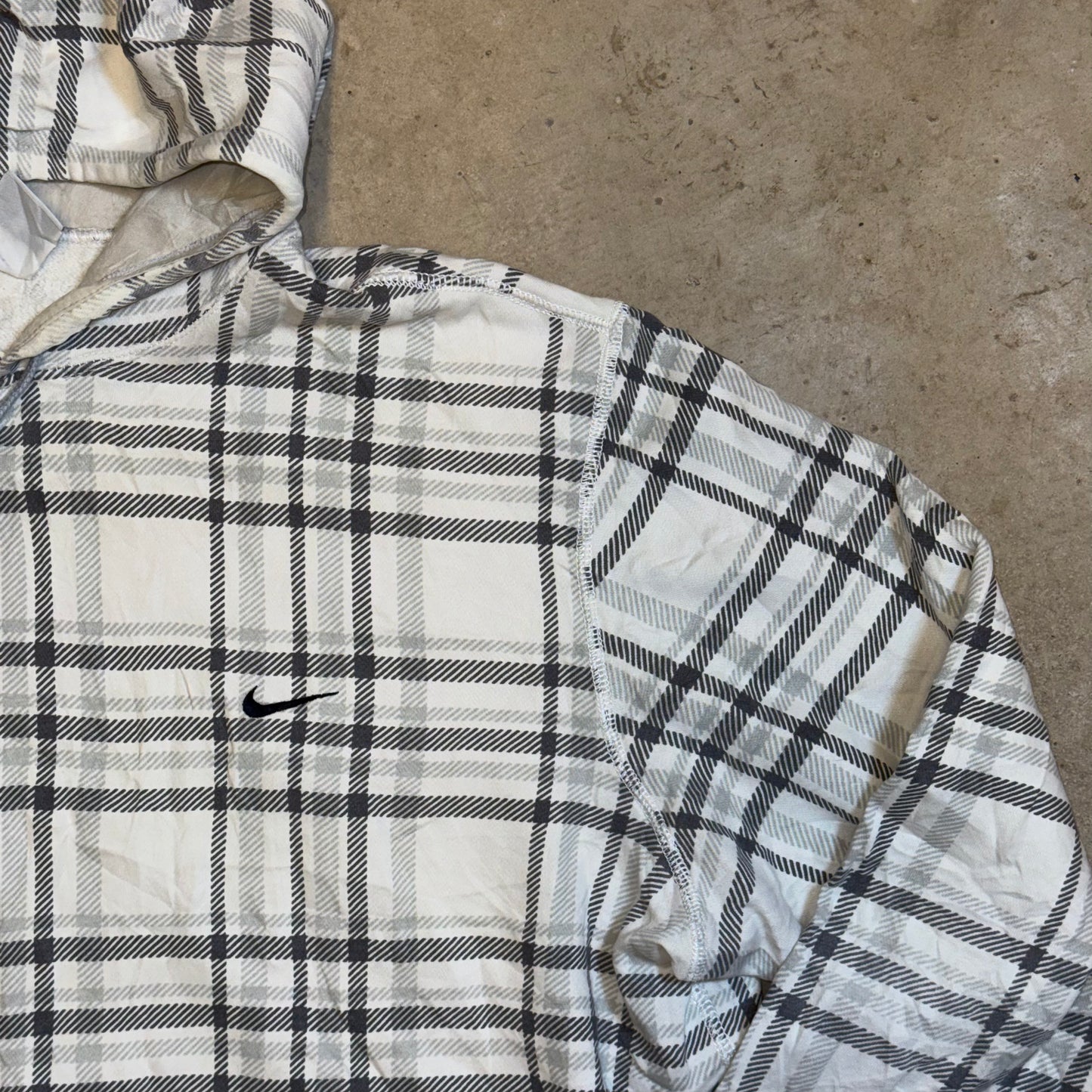 Nike Check Hoodie - XL