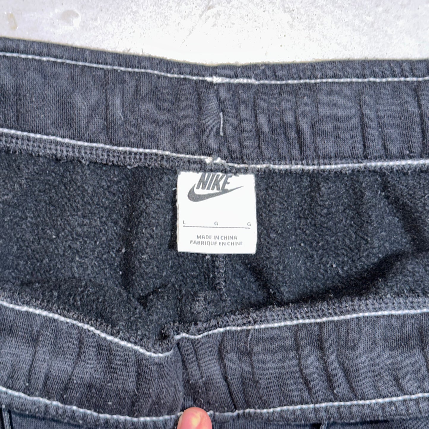 Nike Swoosh Joggers - L