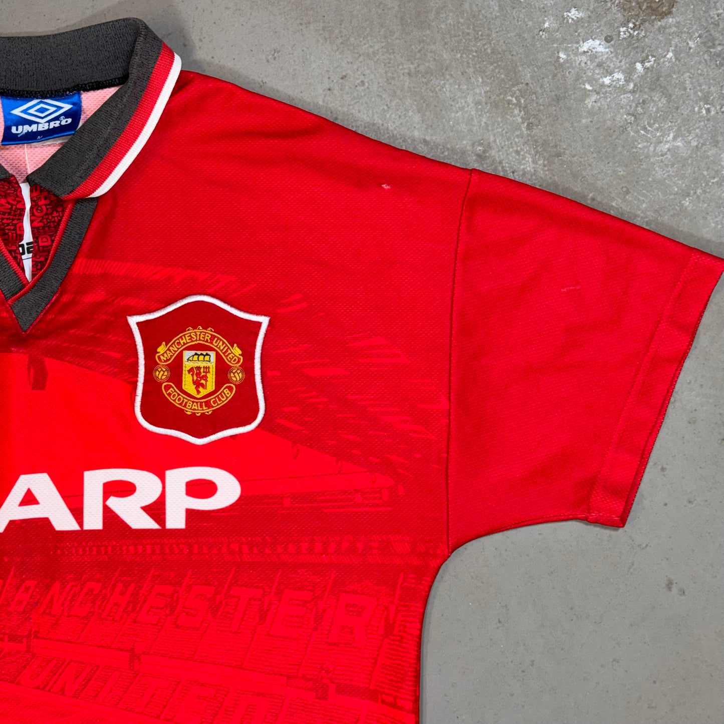 Umbro Manchester United 1994-96 Home Shirt - M