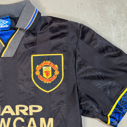 Umbro Vintage Manchester United 1993-95 Away Shirt - S